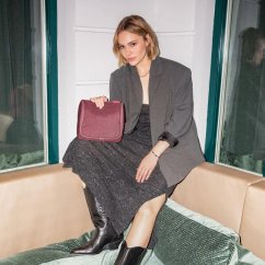 Kosmetická taška Reisenthel Toiletbag twist maroon WH3104 bordó