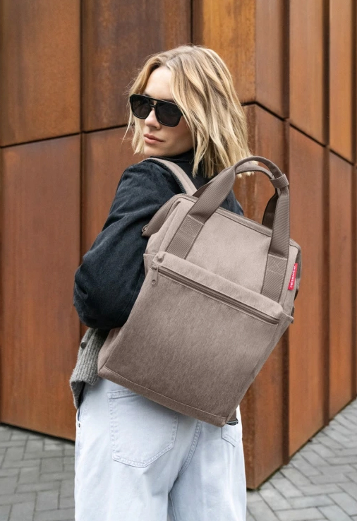 Batoh Reisenthel allrounder R herringbone mokka elegantní dámský městský batoh JR6054
