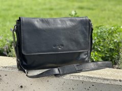 Pánská kožená pracovní taška přes rameno s kapsou na notebook černá LA-1704