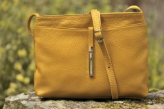 Dámská kožená crossbody kabelka 5085 tmavě žlutá