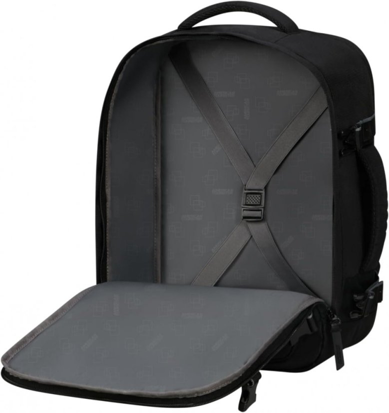 Kabinový batoh TAKE2CABIN  M/S  40 x 30 x 20 cm Černý 26L 150909-1041