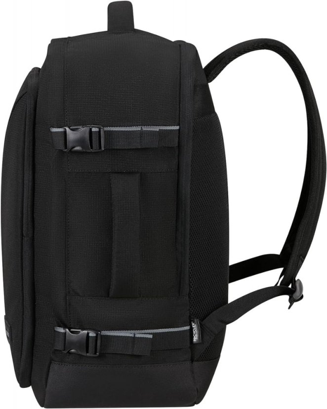 UNDERSEATER EASYJET ( 45 x 36 x 20 cm) American Tourister TAKE2CABIN M Černý 38L 149175/1041