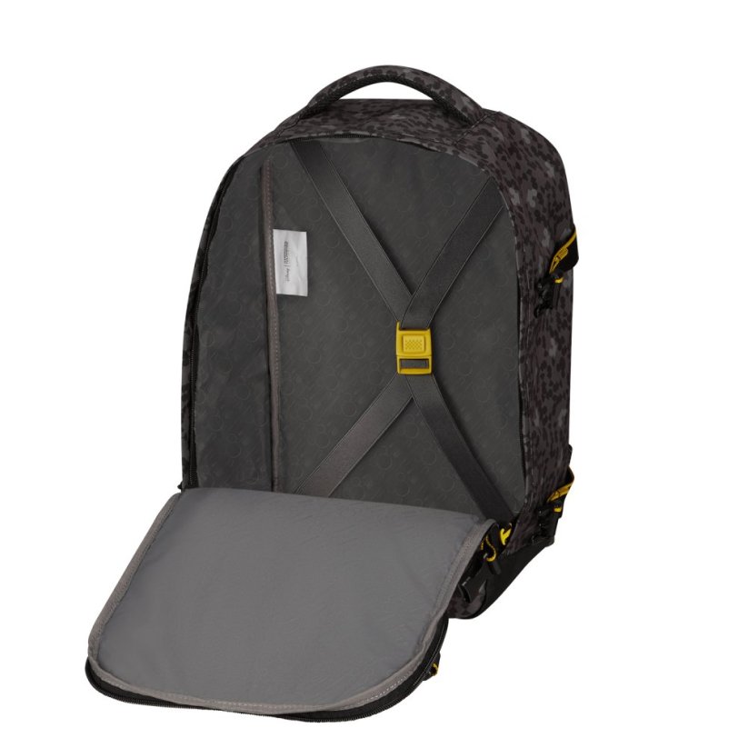 American Tourister cestovní batoh Take2cabin Disney S Mickey urban pixel 152559-A527