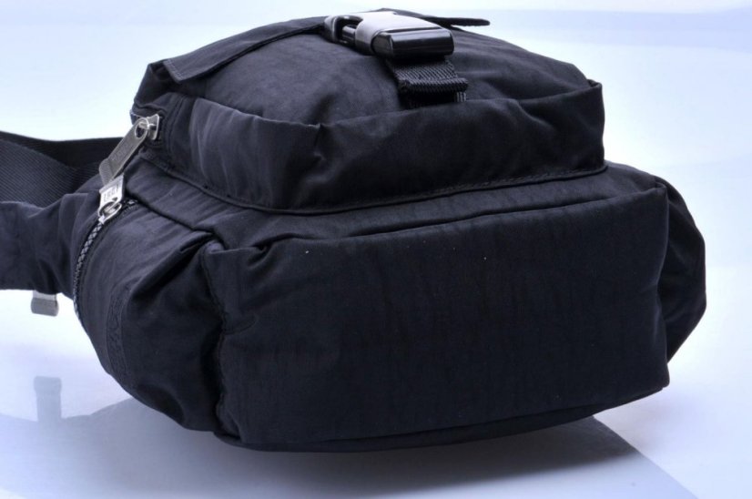Camel Active Sportovní taška na rameno B00-606-60 černá