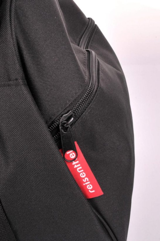 Cestovní taška přes rameno Reisenthel Activitybag black MX7003
