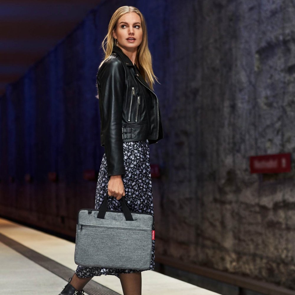 Elegantní taška na notebook 15,6" Reisenthel Netbookbag twist silver MA7052