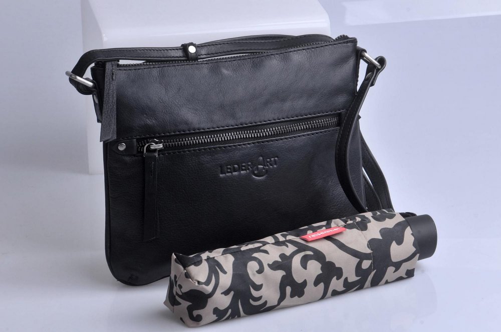 Dámská kožená kabelka LA-1726 černá