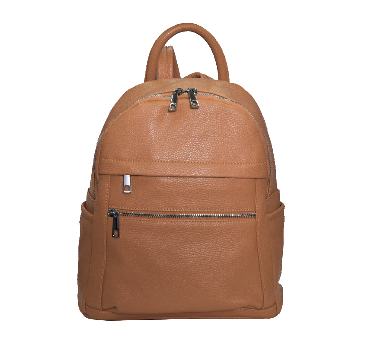 Levně Maxfly Menší kožený batoh 5640 hnědý cognac
